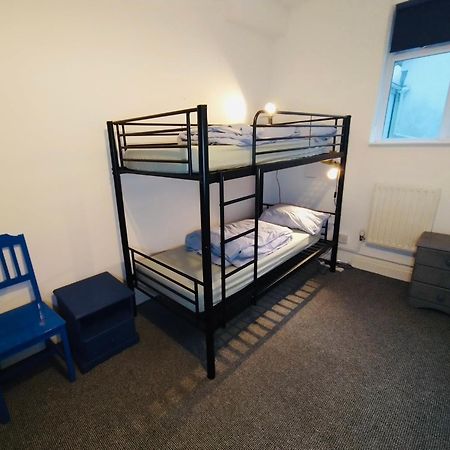 Ocean Backpackers Self-Catering Hostel إلفراكومبْ المظهر الخارجي الصورة