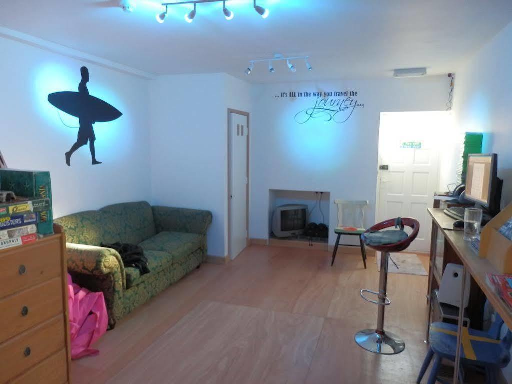 Ocean Backpackers Self-Catering Hostel إلفراكومبْ المظهر الخارجي الصورة